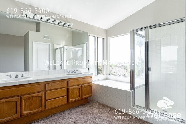 Building Photo - 2391 Forest Oaks Dr