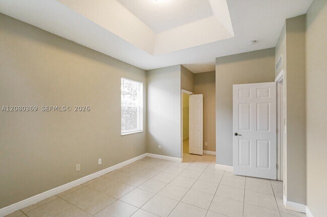 Building Photo - 5221 SW 141st Ave