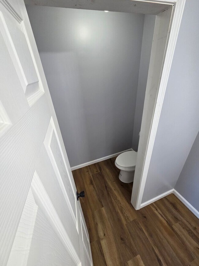 Building Photo - 4741 Welcome Ave N