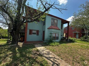 Building Photo - Fagelman Properties #6 (3821 Maplewood Ave)