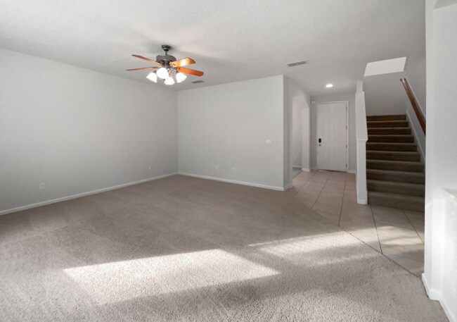 Building Photo - 15713 Lexington Park Blvd