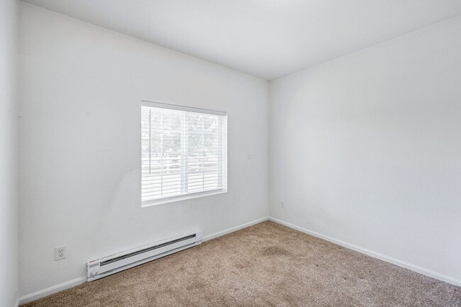 Building Photo - Bright & Spacious 4BR Tri-Level Home w/ Backyard + 2-Car Garage | Pool Access Included!