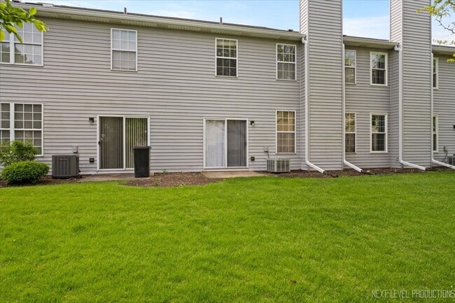 Building Photo - 2707 McClennan Ct