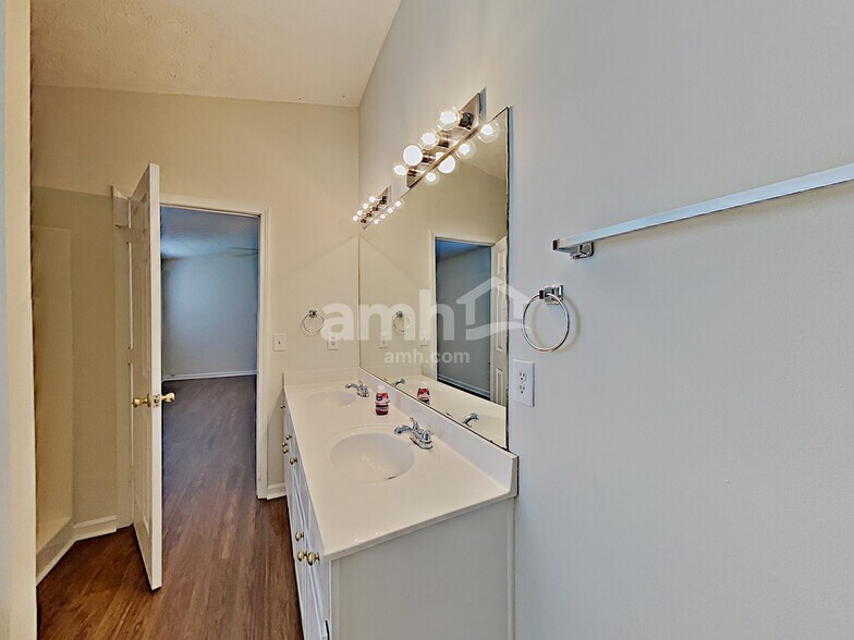 Building Photo - 2954 Jasmine Brook Ct