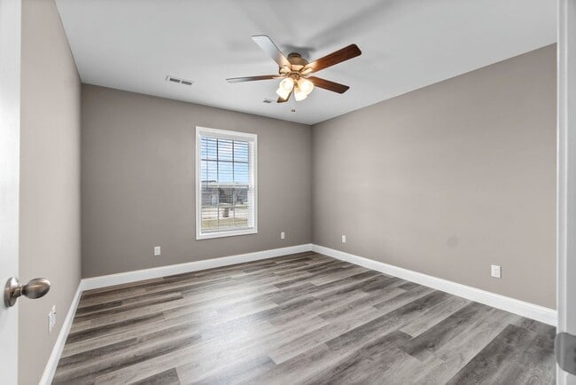 Building Photo - Beautiful Home in Cape