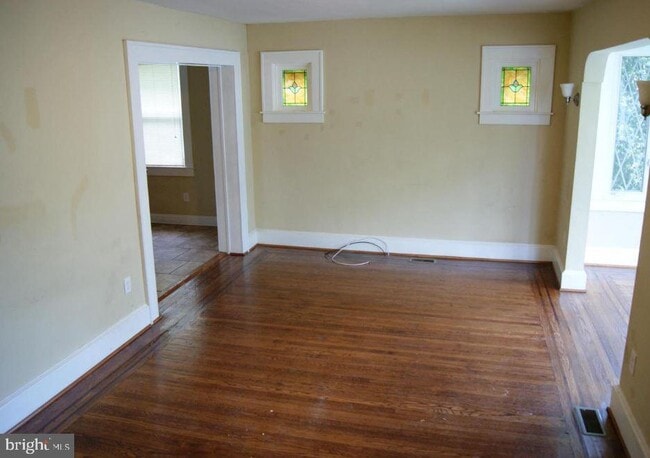 Building Photo - 2803 Berwick Ave