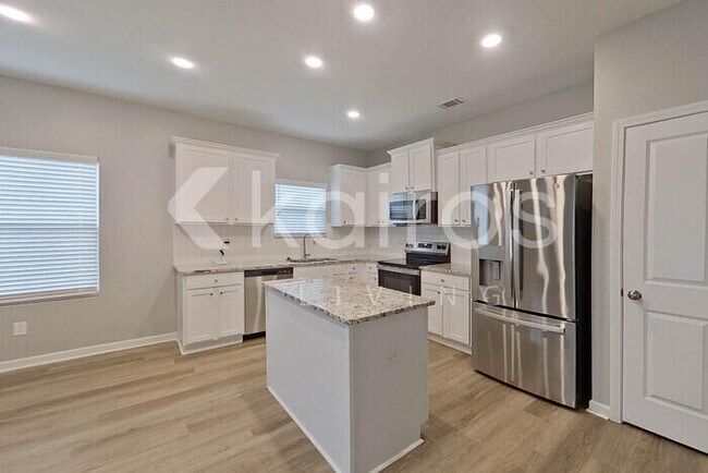 Building Photo - 117 Williams Ln