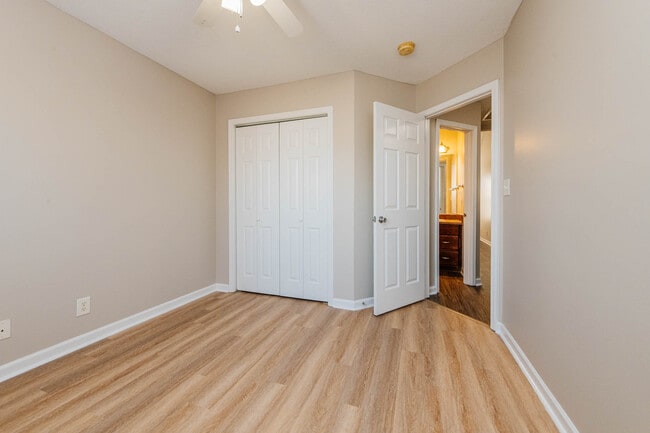 Building Photo - 321 Grand Ave