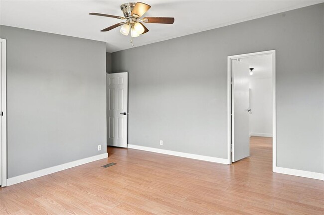 Building Photo - 1151 Heidenreich Ln