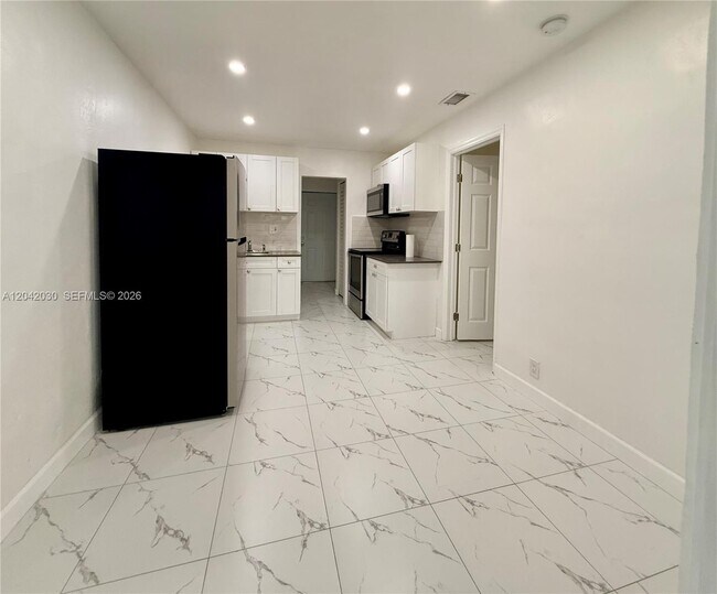 Building Photo - 26741 SW 139th Ave