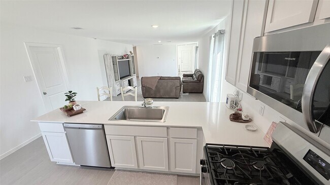 Building Photo - 21307 Bianchi Ct