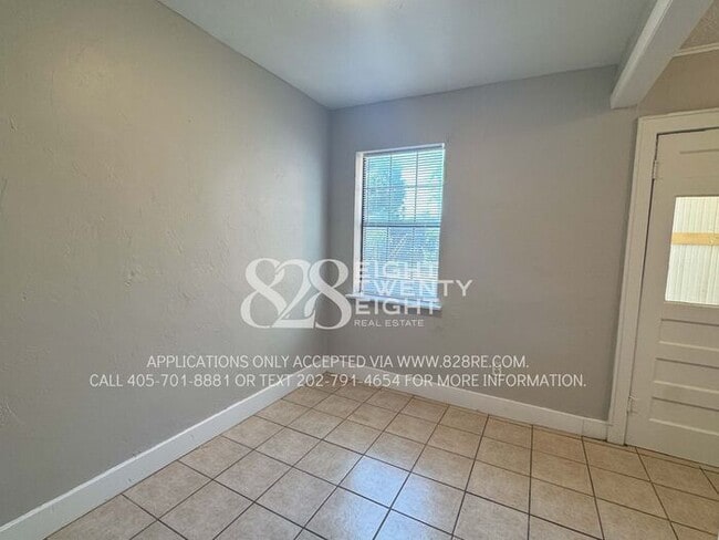 Building Photo - Historic 1 Bed/1 Bath with Bonus Room Dupl...