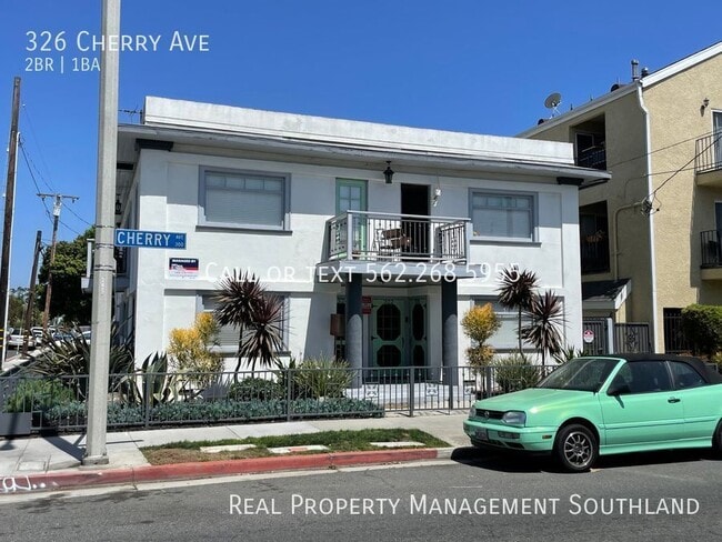 Building Photo - 326 Cherry Ave