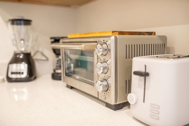 Building Photo - 7115 W 71st St