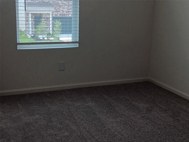 Building Photo - 7837 Pink Dahlia Dr