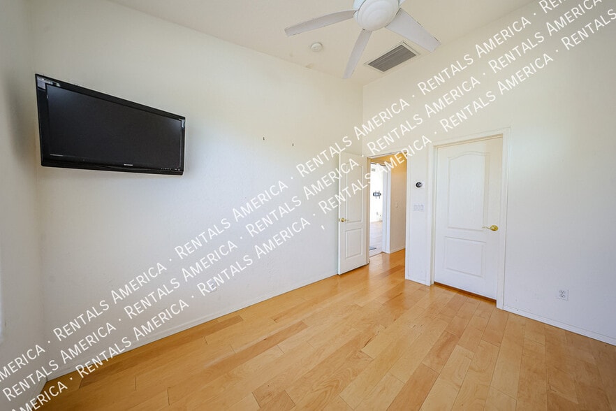 Building Photo - 4154 N Starry Pass Cir