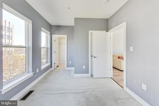 Building Photo - 1458 Piccard Dr