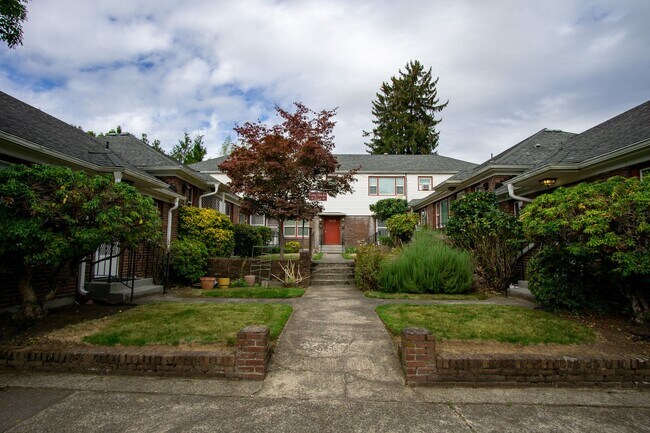 Building Photo - Terry Garden