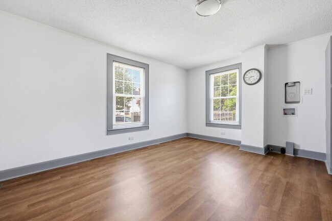Building Photo - Renovated 2 Bed 1 Bath Home in Erwin