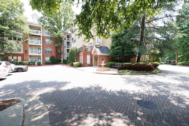 Building Photo - 1111 Westchester Ridge NE