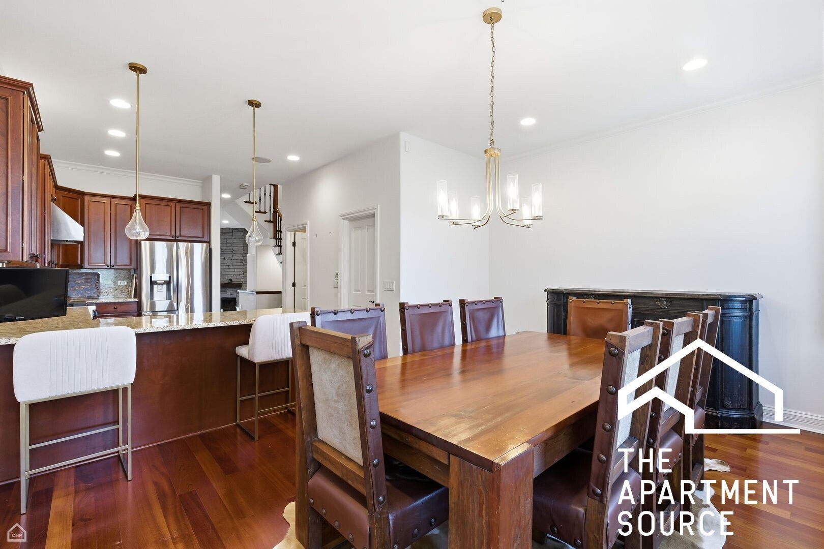 Building Photo - 952 N Racine Ave