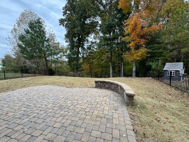 Building Photo - 2041 Fuschia Ct