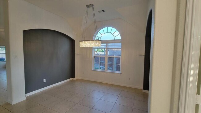 Building Photo - 5610 Scoria Rock Dr