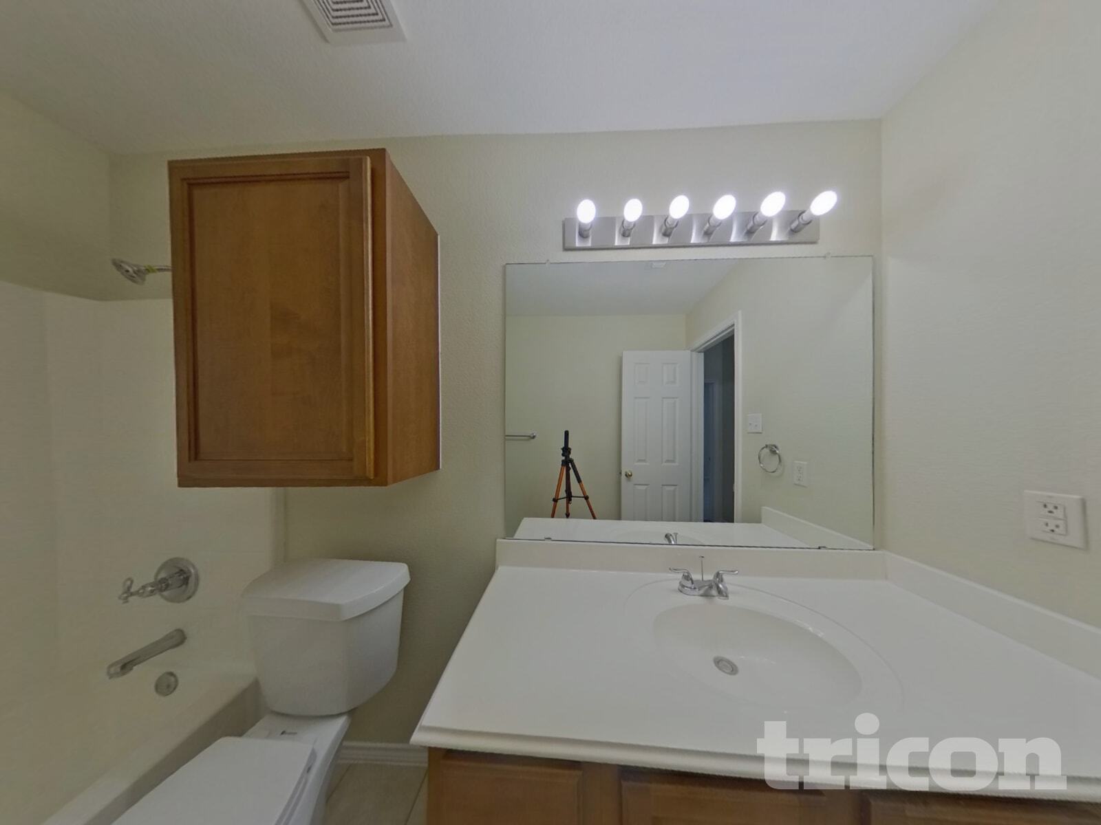 Building Photo - 5749 Imes Ln