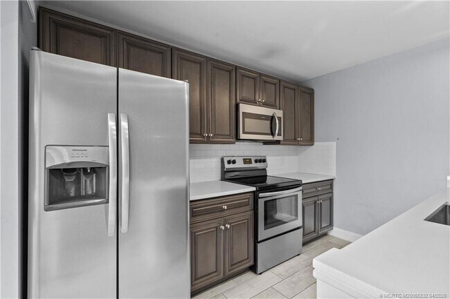 Building Photo - 3579 SW Sunset Trace Cir