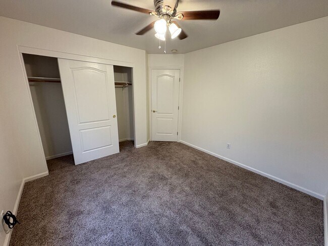 Building Photo - Beautiful home with pool Available Now!