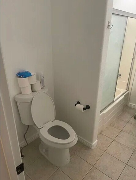 Building Photo - 880 Coral Reef Dr