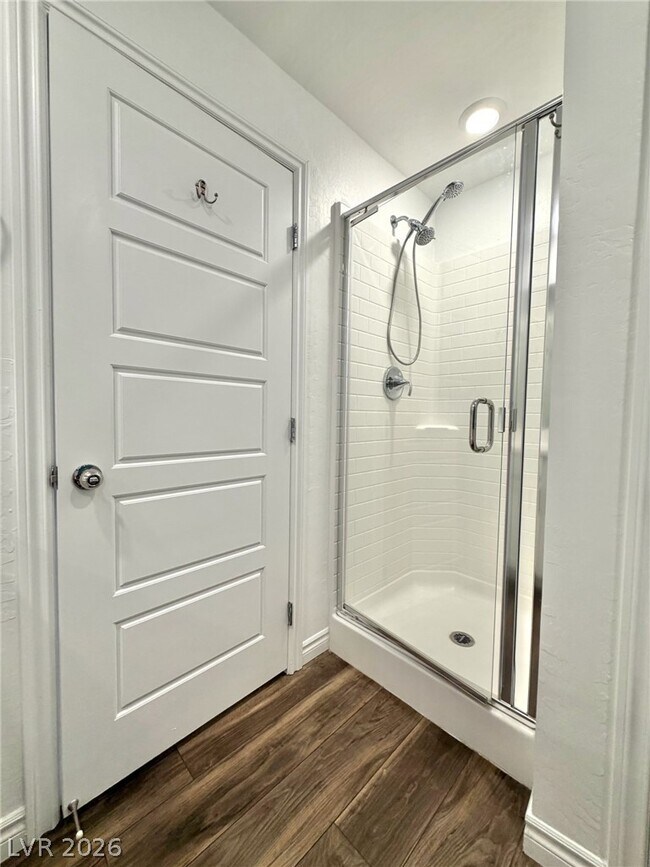 Building Photo - 20 Barbara Ln