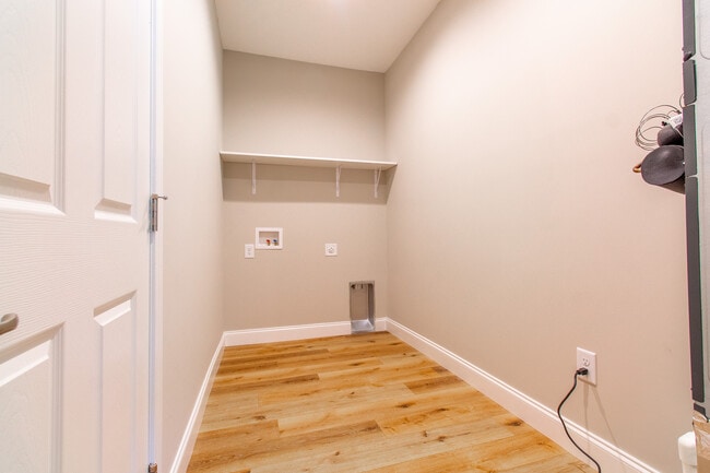 Building Photo - 3440 Frylee Ct