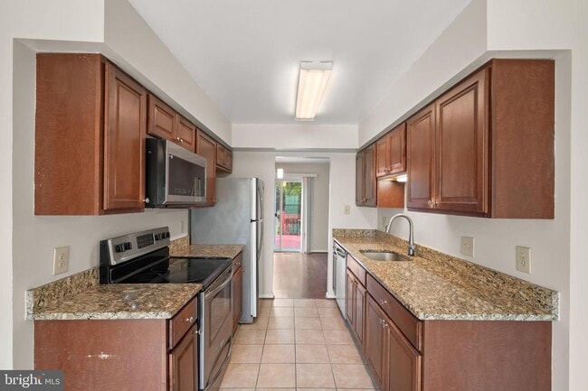 Building Photo - 12405 Gooderham Way