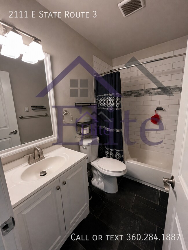 Building Photo - 2111 WA-3