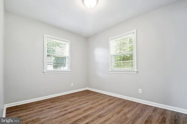 Building Photo - 26 Bayou Ave