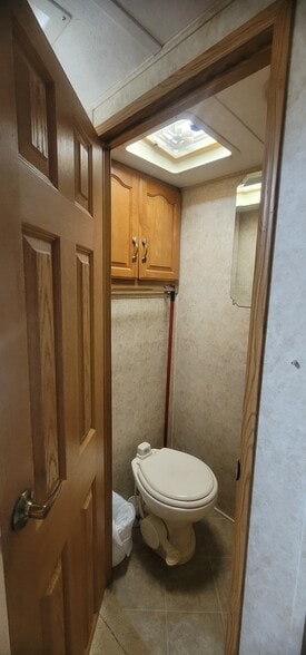 Building Photo - 218 W Carson St