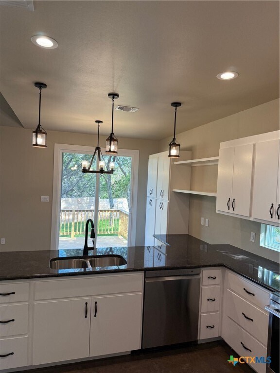 Building Photo - 149 Oak Summit