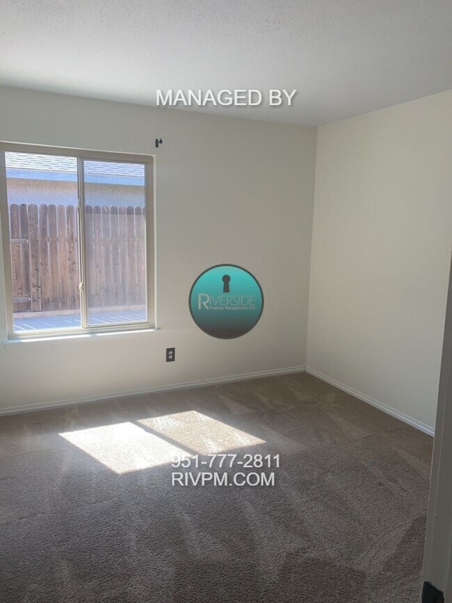 Building Photo - Beautiful 4-Bedroom, 2-Bath Home in Rivers...