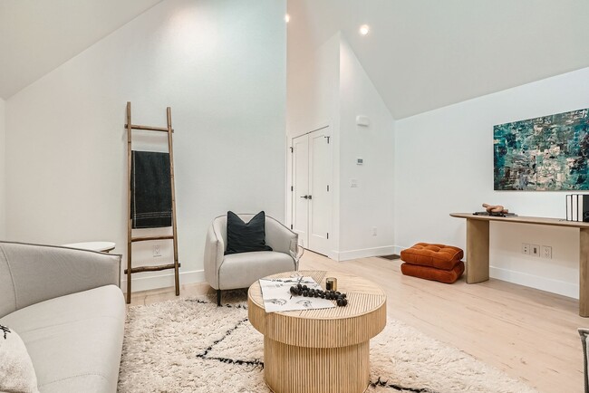 Building Photo - Luxury Home Near Cherry Creek | Sustainabl...