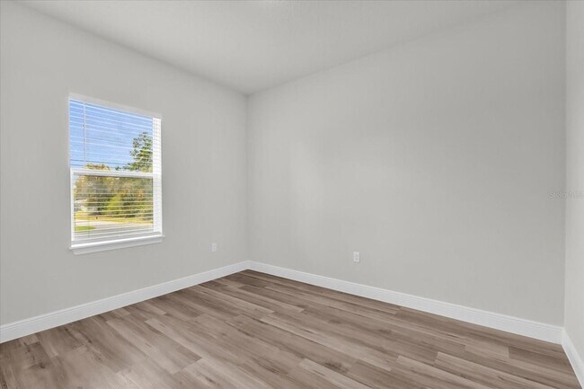 Building Photo - 13673 SW 43rd Cir