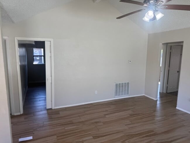 Building Photo - 3114 Clear Wing Ct