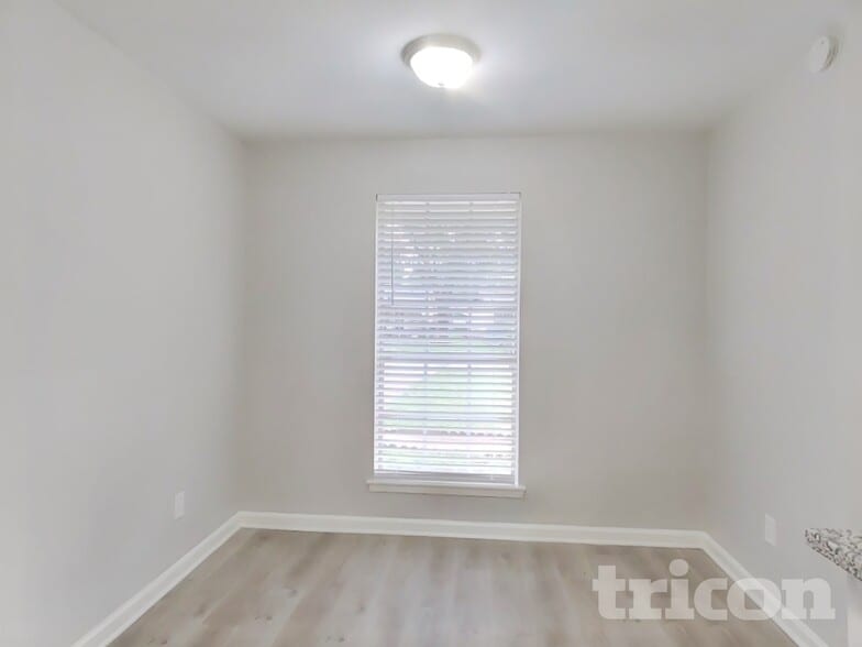 Building Photo - 9007 Gauguin Dr