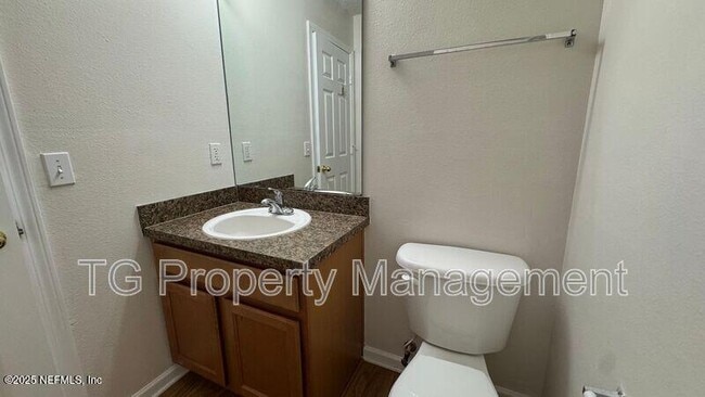 Building Photo - 268 Leese Dr