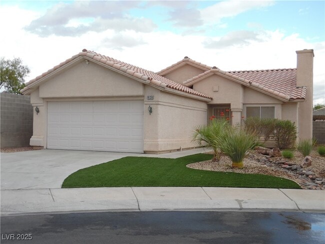 Primary Photo - 9120 Dolente Ave