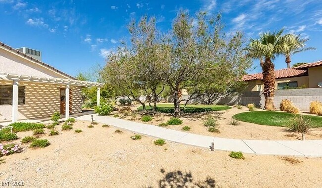 Building Photo - 7040 Bailey Cir