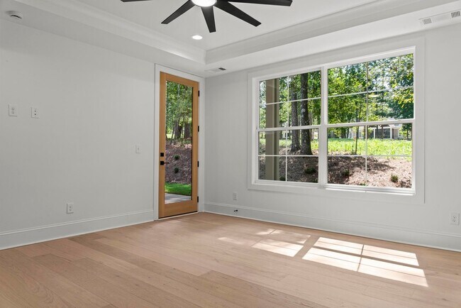 Building Photo - 1721 Osprey Poynte