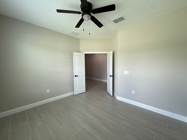 Building Photo - Amazing Community of Bellechase! 4 Bedroom...