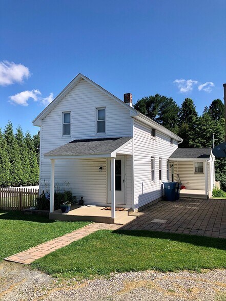 Building Photo - 2520 Freysville Rd