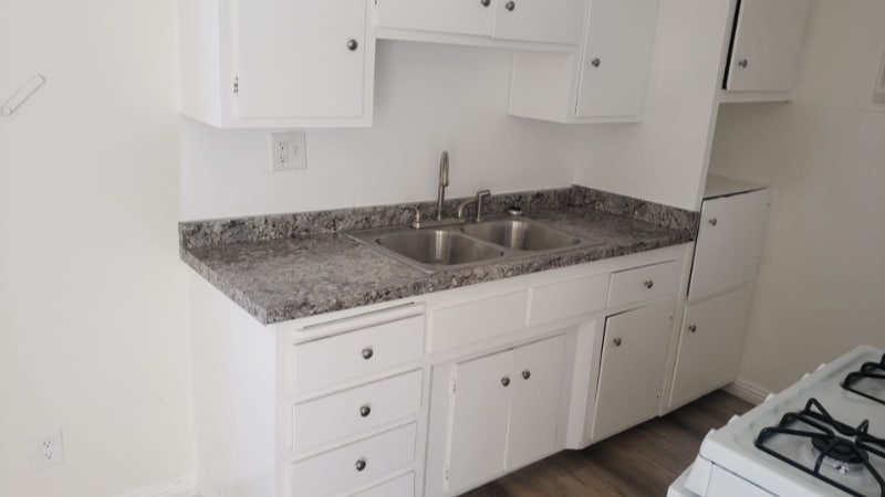 Building Photo - 6636 Tujunga Ave